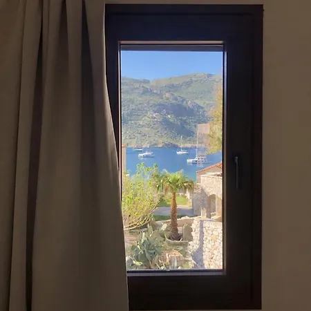 Castello Guest house 3*